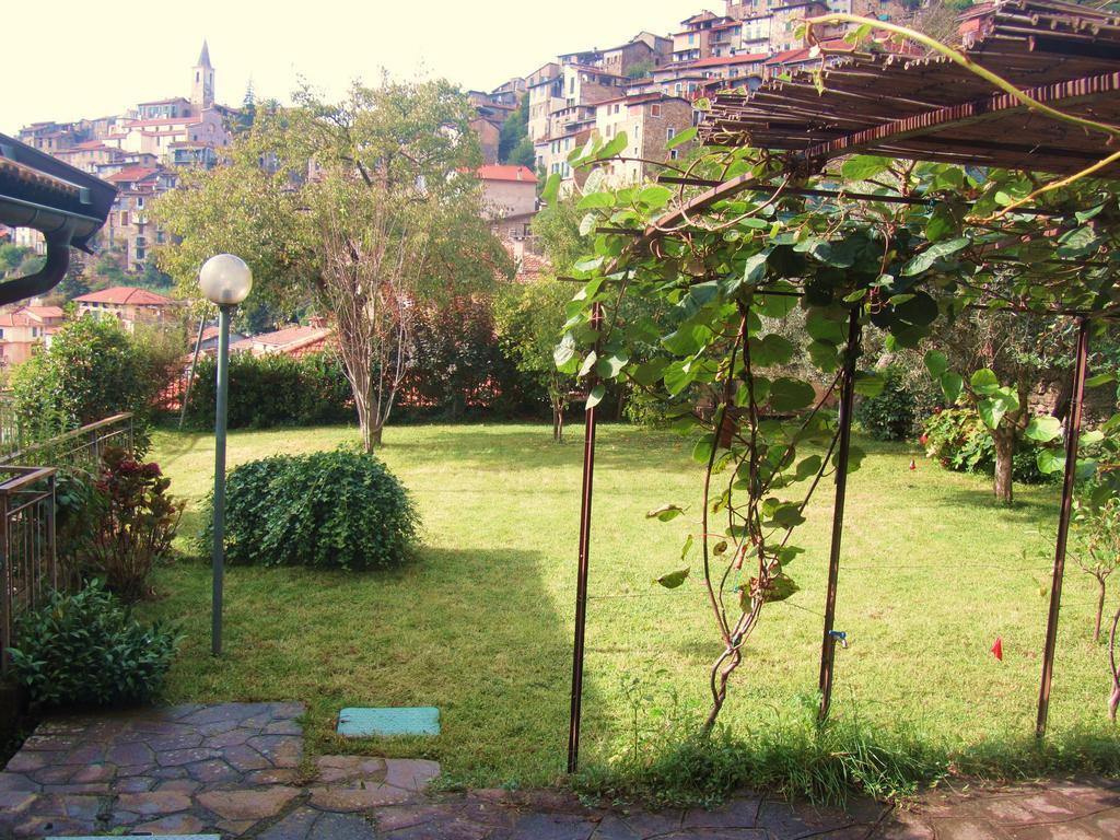 La Felice Casa Di Nonno Battistino Appartement Apricale Kamer foto