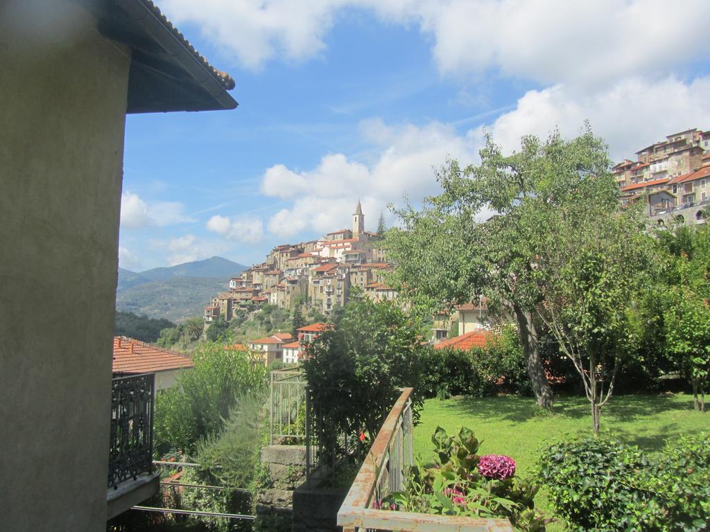 La Felice Casa Di Nonno Battistino Appartement Apricale Kamer foto